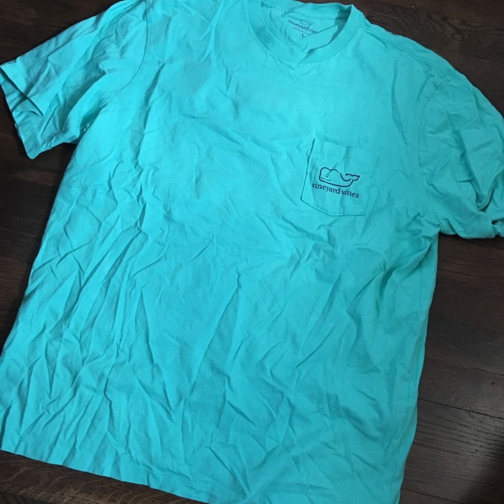Men’s vineyard vines pocket T-shirt